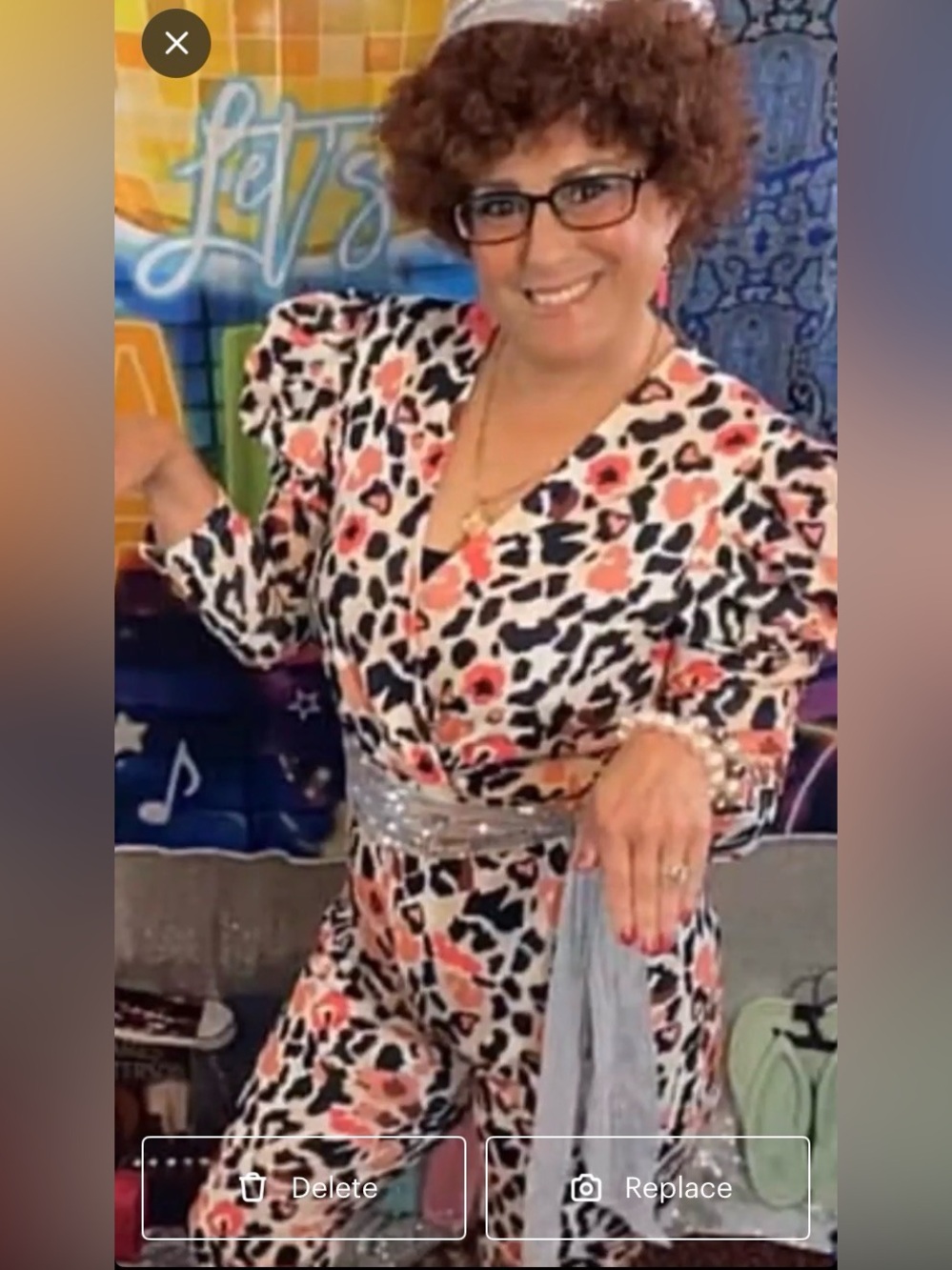 @heather1976p is Live! Come say hello!Please❤️this listing for live shows! - Picture 4 of 14